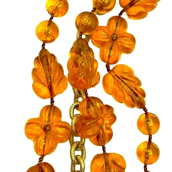 Molded Plastic Amber Bead Beaded Leaf Leaves Multistrand Gold Tone Necklace - Picture 1 of 5